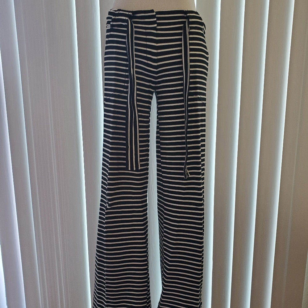 Striped wide-leg pants